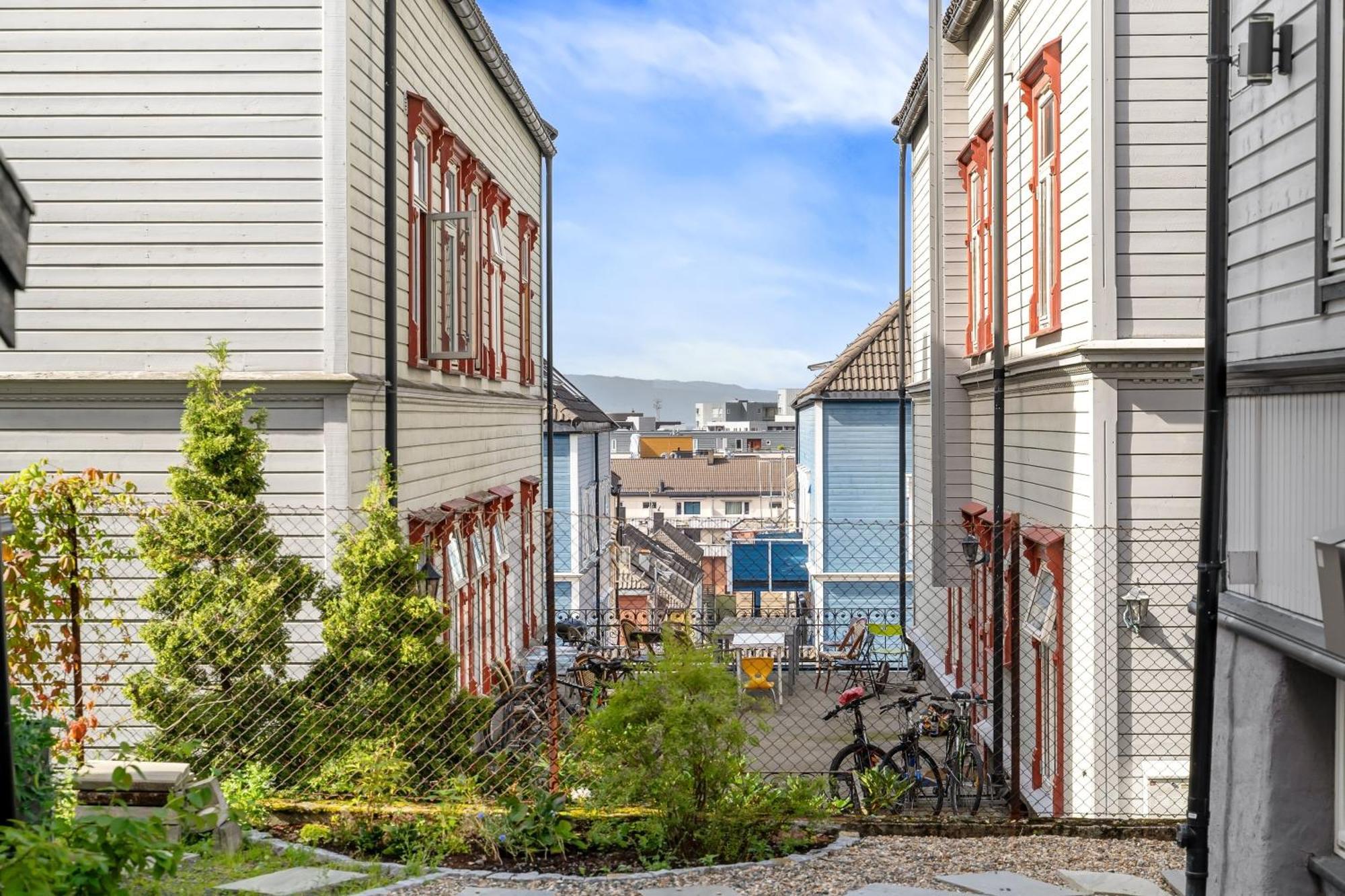 Solsiden Modern Stay: King Beds, Private Entry Trondheim Esterno foto